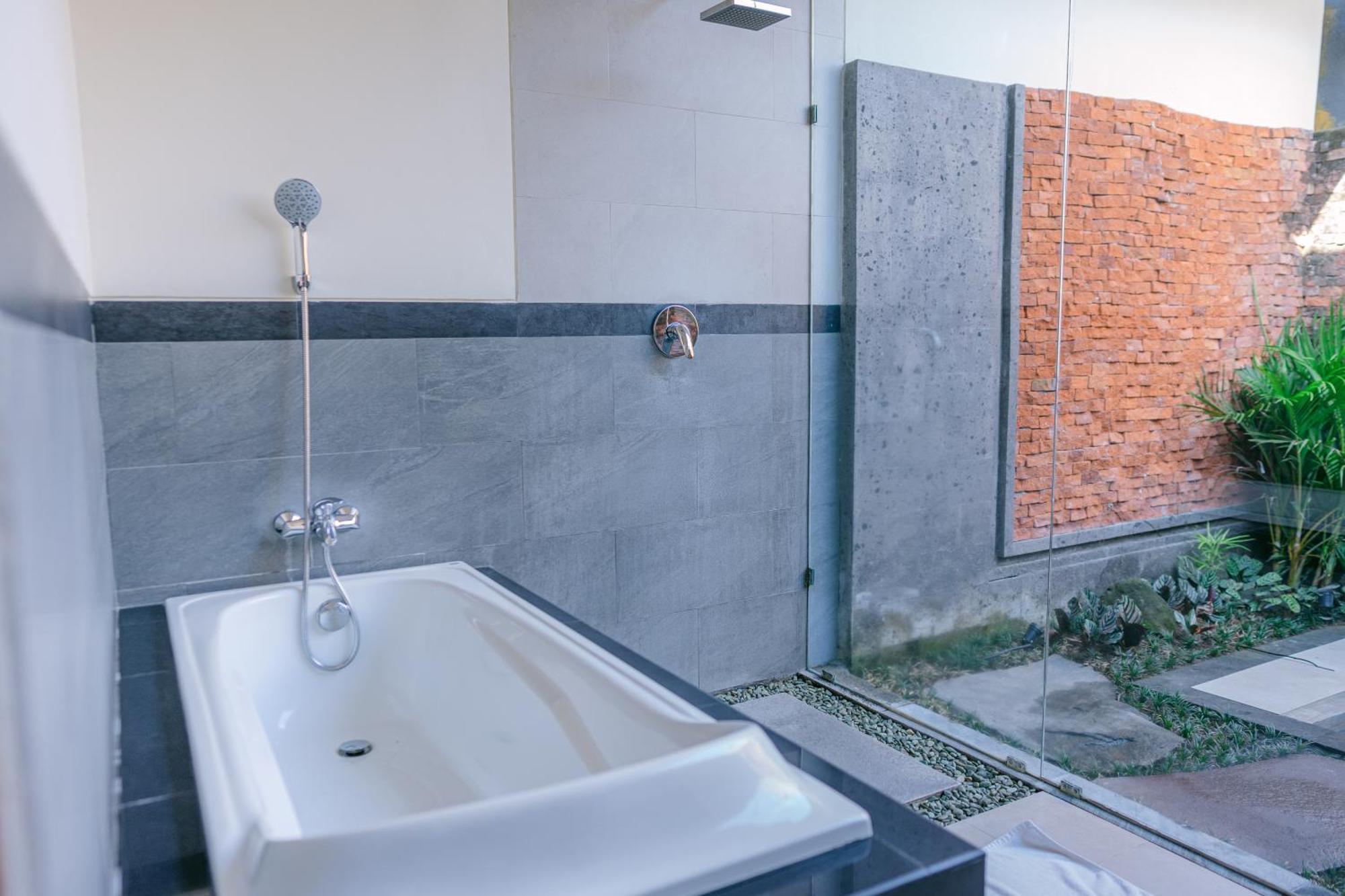 Villa 2 Seasons Sun - Luxury With Private Pool