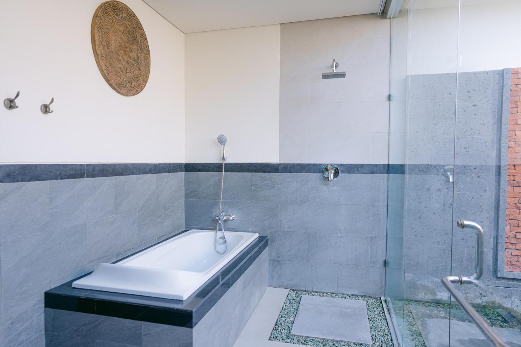 Villa 2 Seasons Sun - Luxury With Private Pool *